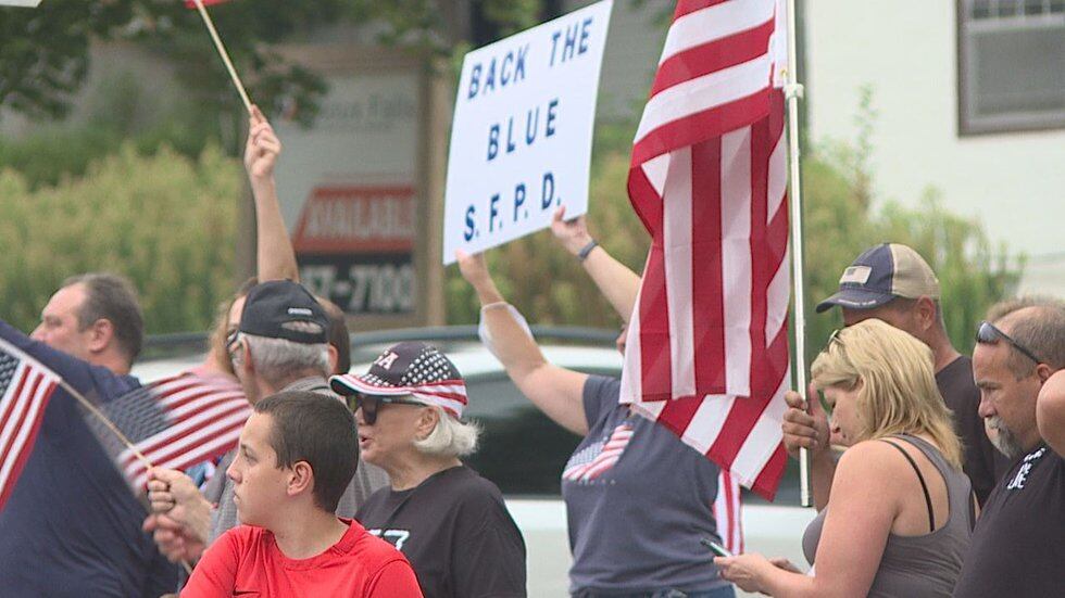 Back the Blue Rally encouraged many to come out in support of Sioux Falls Police