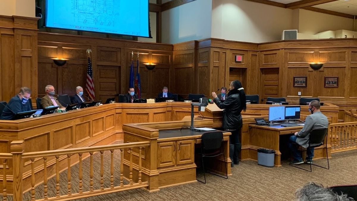 Sioux Falls city council members discussed extending the city's mask mandate in a meeting Dec....