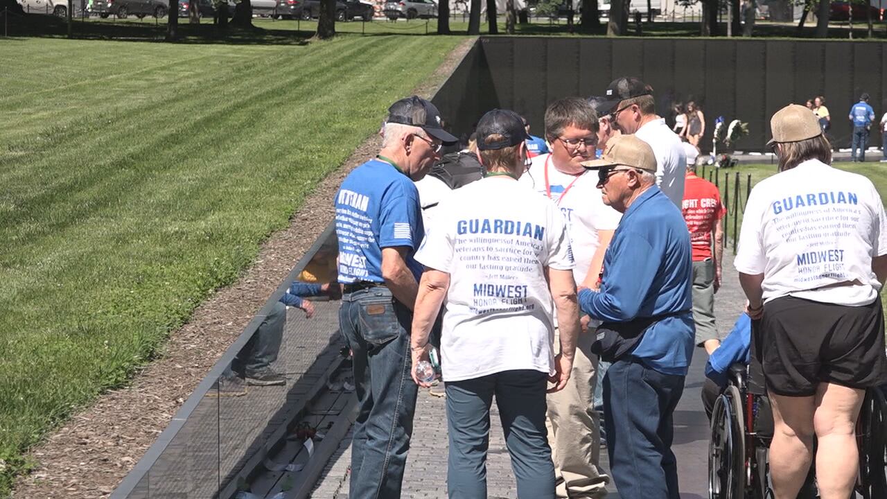 Midwest Honor Flight: South Dakota veterans reunite for first time in 50 years - Vimarsana News
