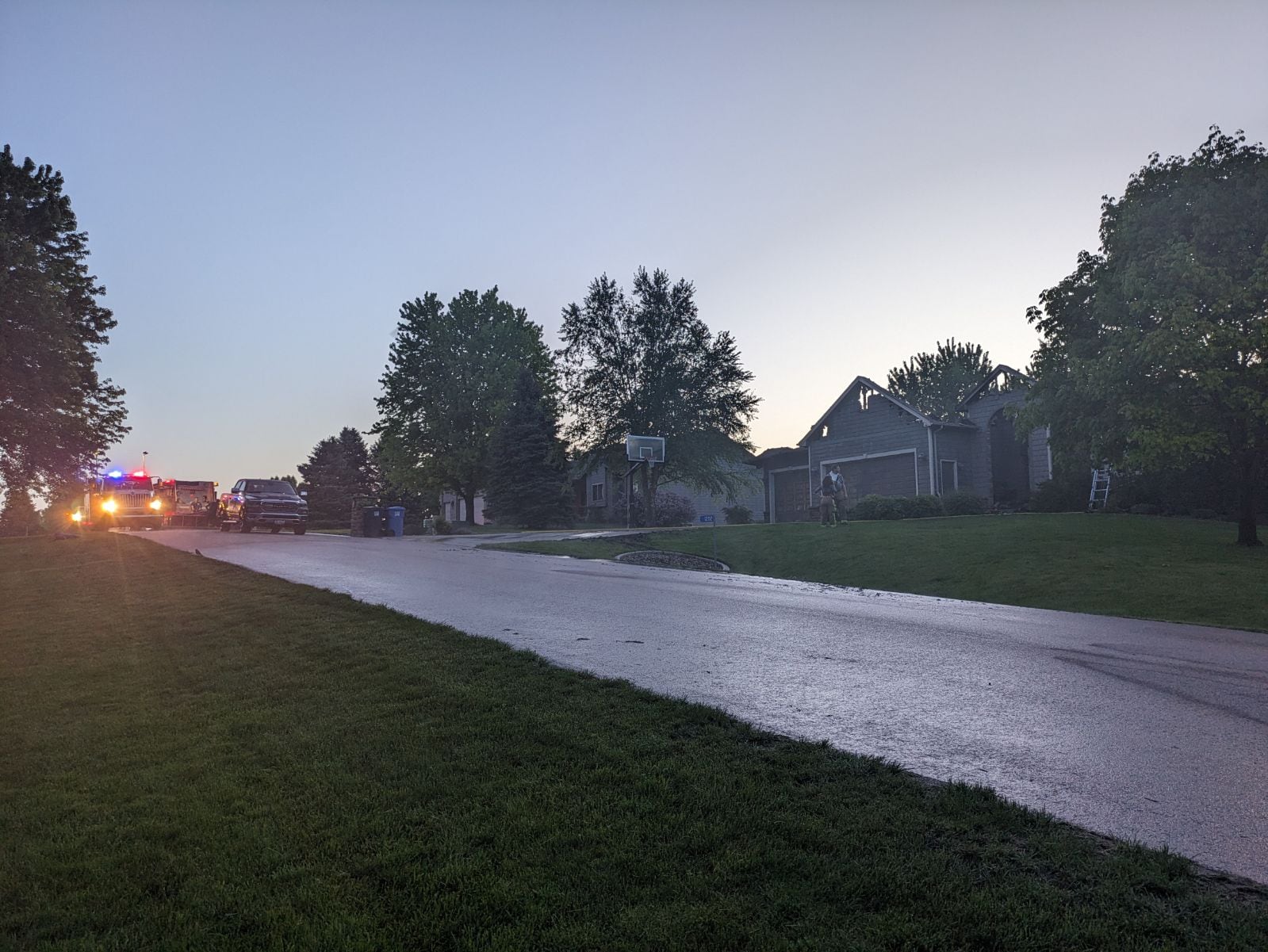 Lightning strike possible cause of Sioux Falls structure fire - Vimarsana News