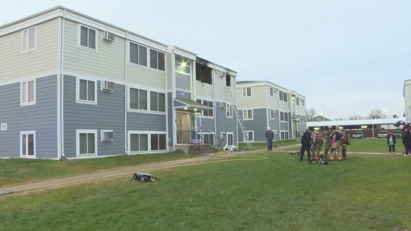 Sioux Falls structure fire leaves roughly 20 people displaced